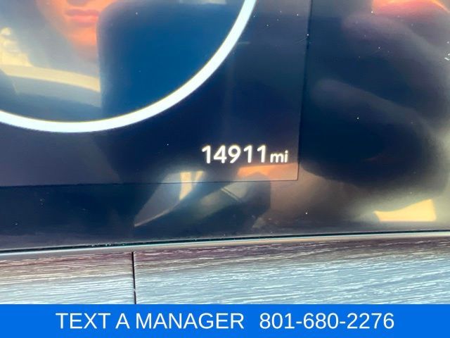 Main image 23
