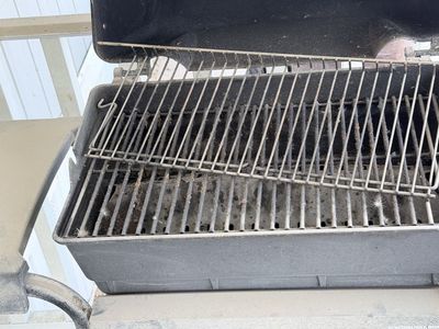 Huntington cast grill