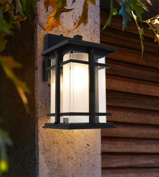 Lutec Craftsman 2.0 Style Coach Wall Light/Lantern