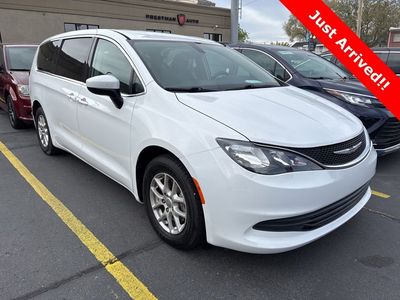 2017 Chrysler Pacifica Touring