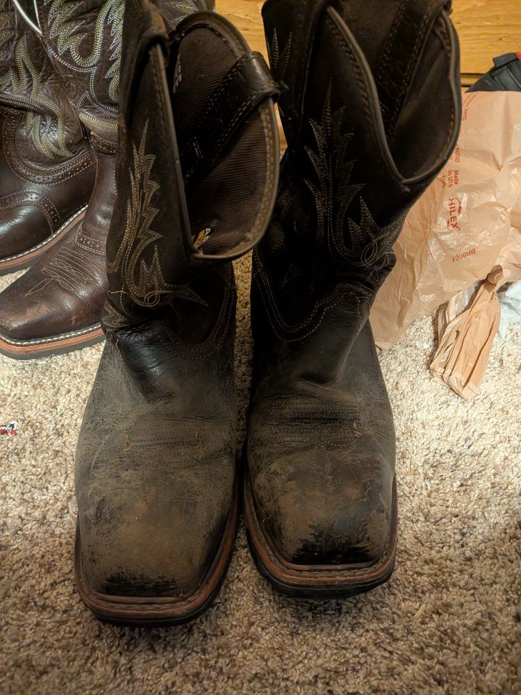 Used Ariat Men's Western Cowboy Boots - Brown Leather, Square Toe, Embroidered Shaft