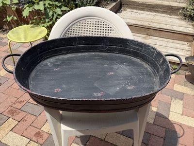 Distressed Oval Metal Tray