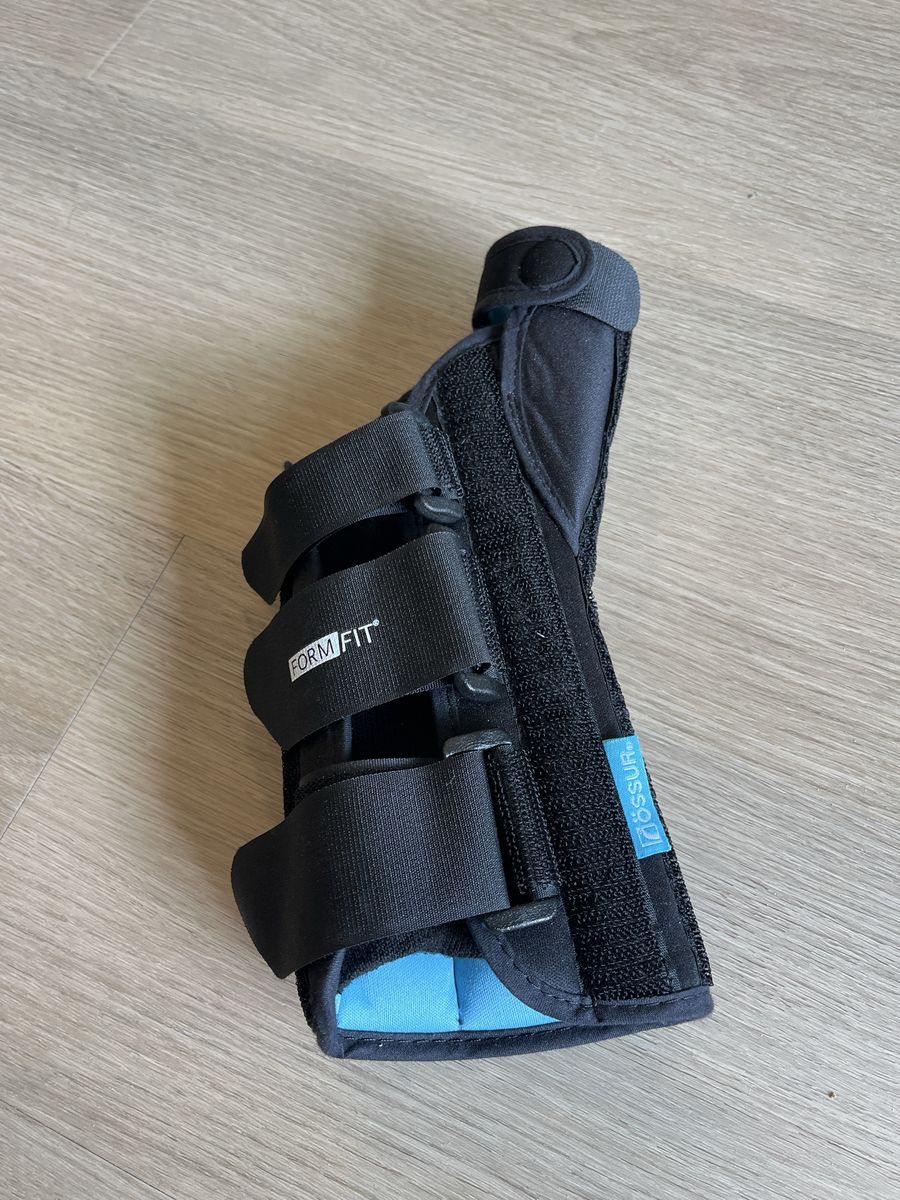 Ă–ssur Form Fit Thumb Brace