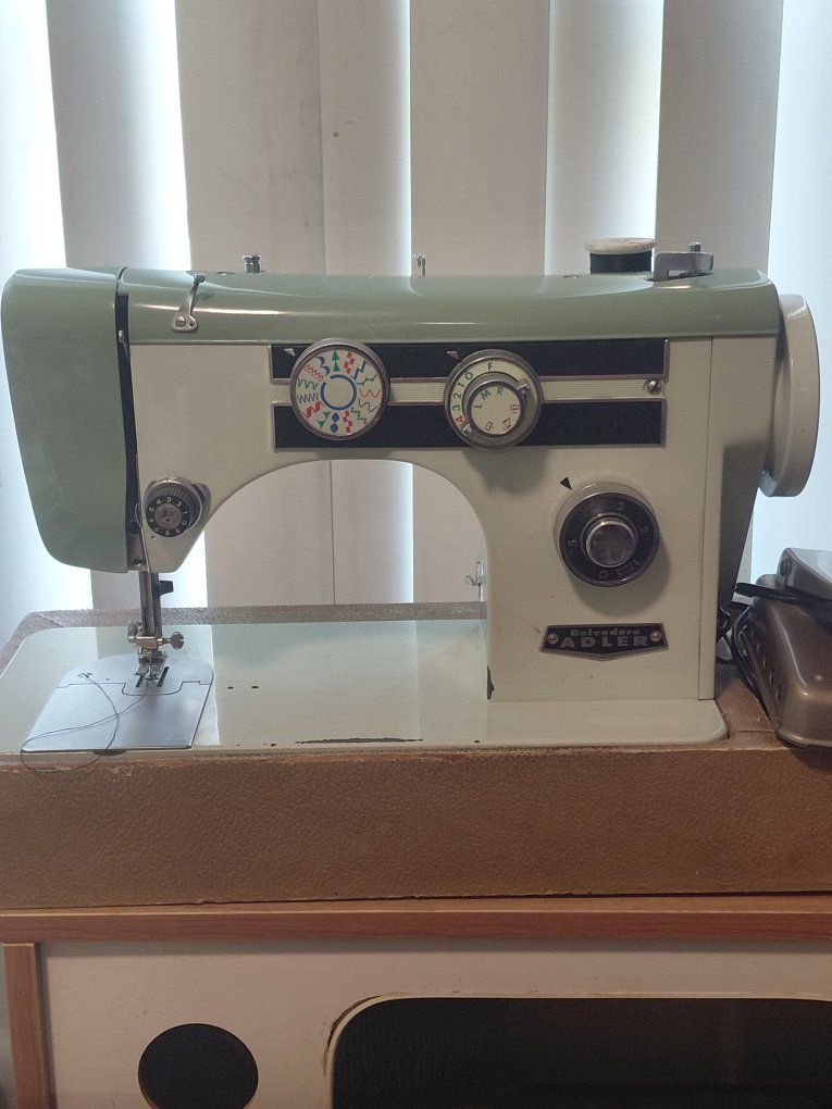 Vintage Belvedere Adler Heavy Duty Sewing Machine with Pedal and Case