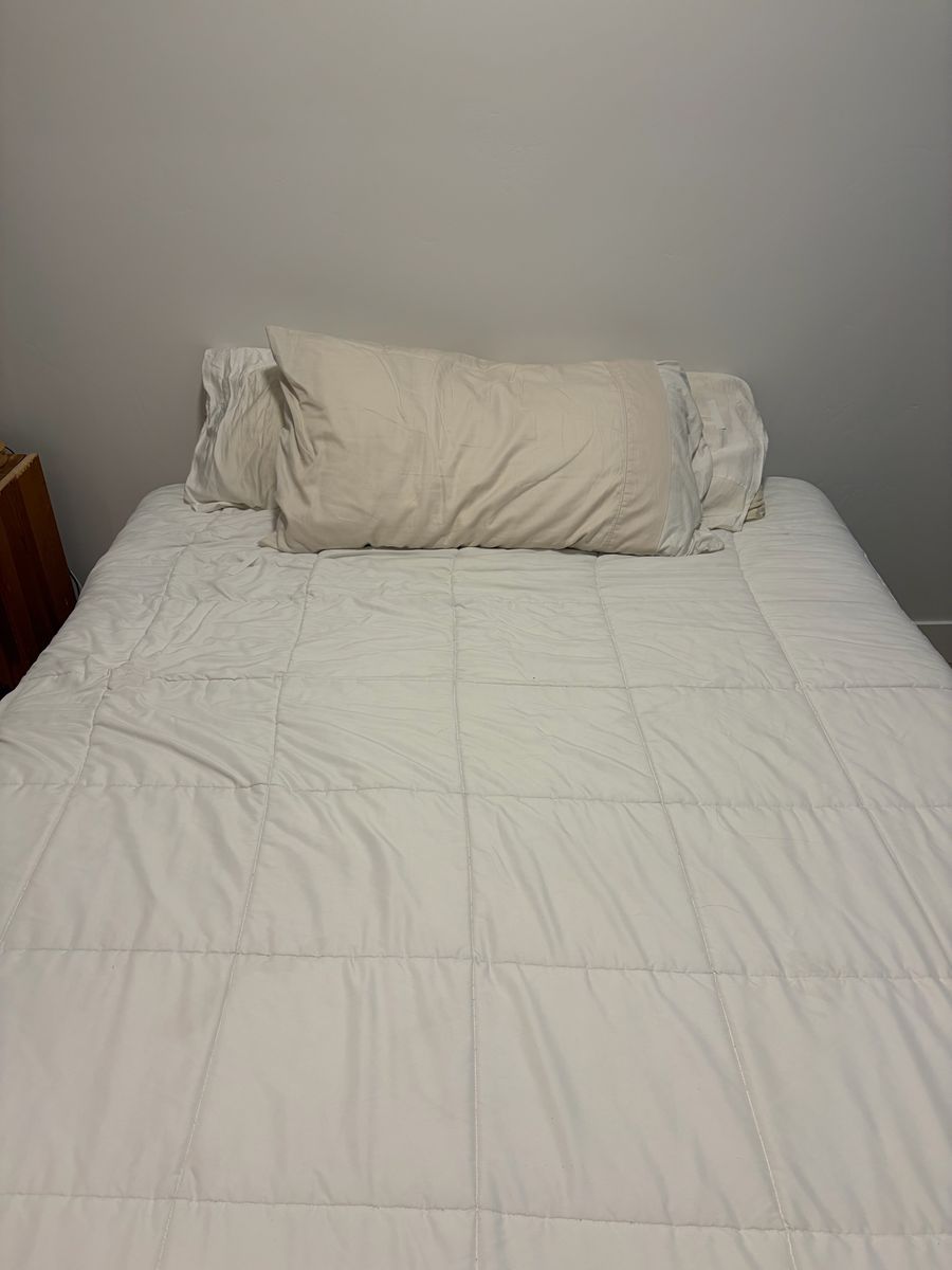 Casper One Queen sized bed