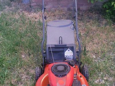Husqvarna lawn mower self propelled.