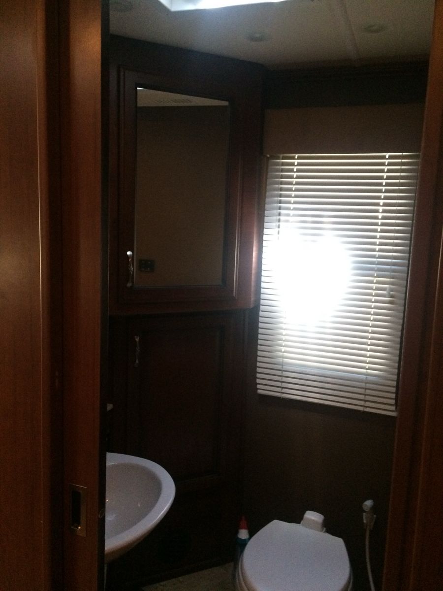 Main image 12
