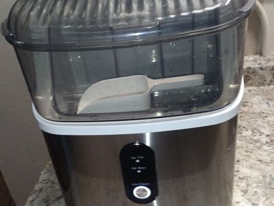 Cowsar Ice ce Maker New Work Excellent