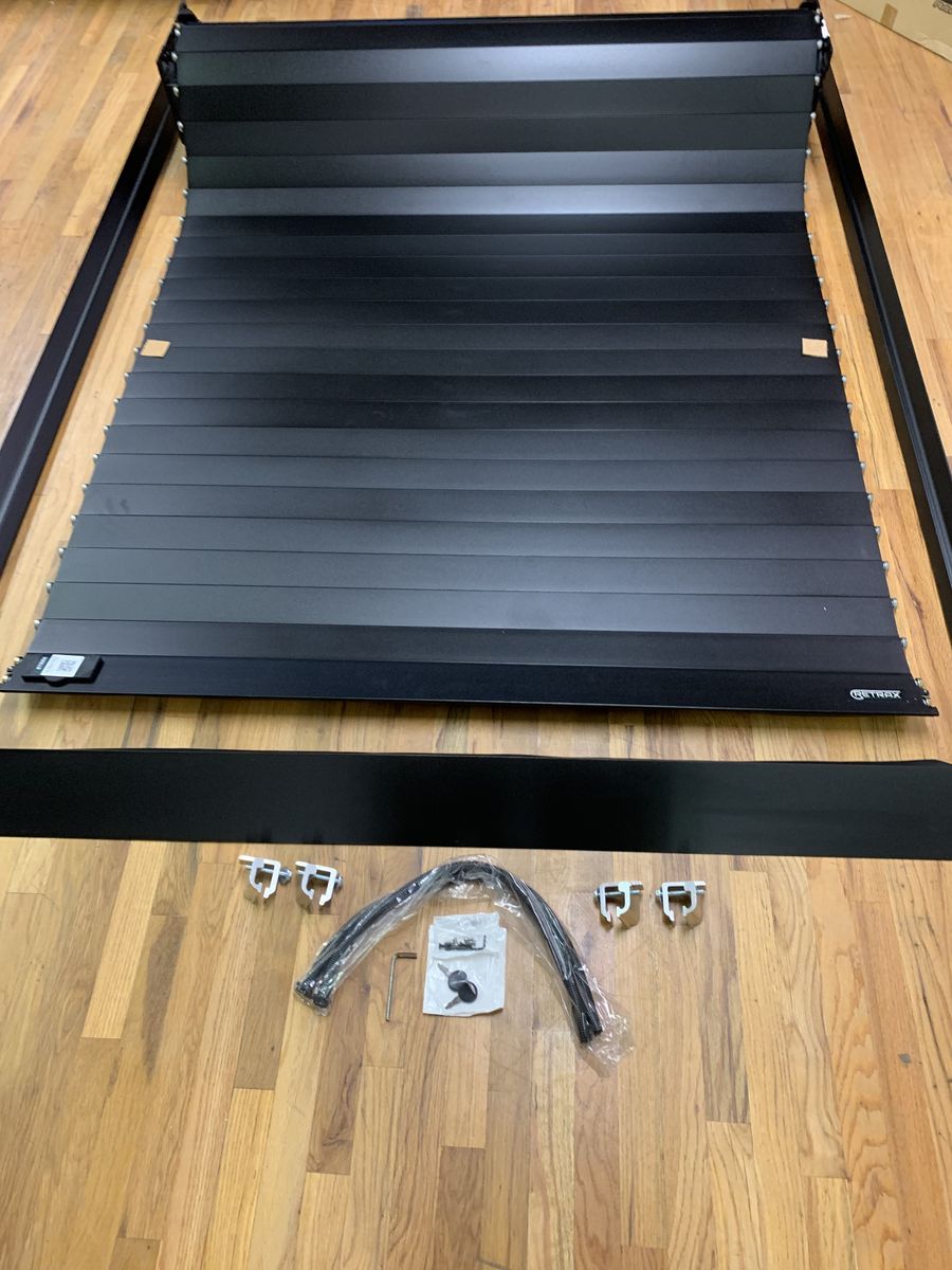RetraxPRO MX Retractable Tonneau Bed Cover 2021-2025 Ford F150 6.5ft Bed Retrax 80379 Ford F-150