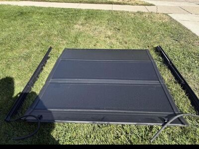 TRD BED COVER FOR 2018 Tacoma