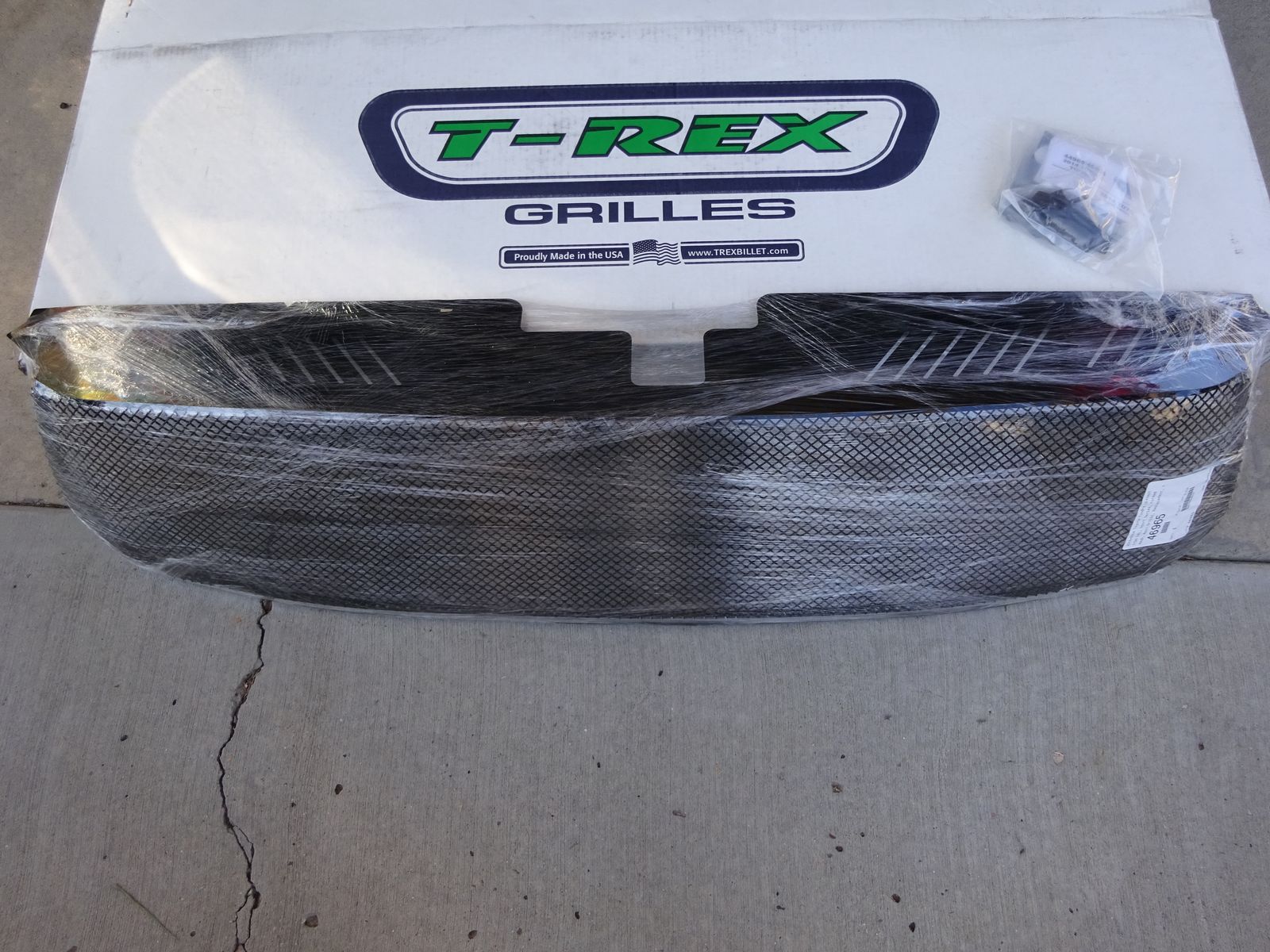 2014-2017 Toyota Tundra T-Rex MeshGrille Insert