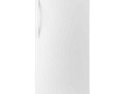 Whirlpool Freezerless refridgerator In White