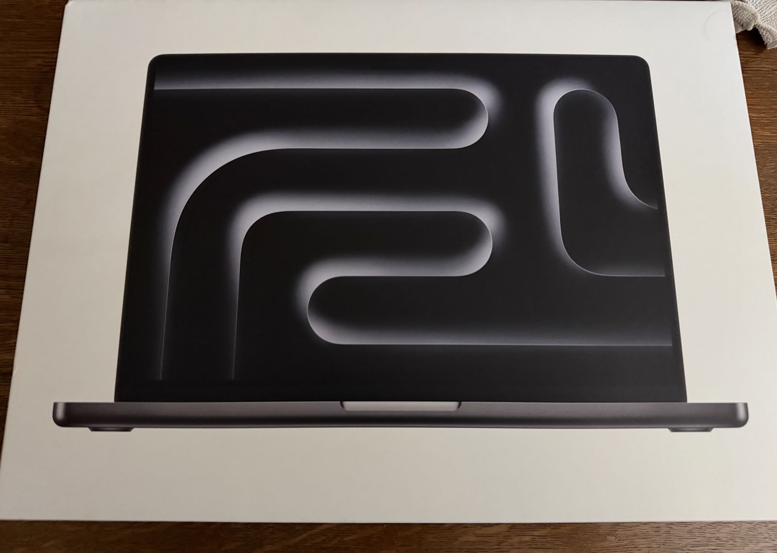 2026 Macbook Pro 14 inch M5 1TB 24GB RAM