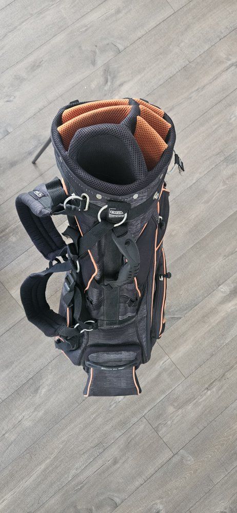 OGIO Fuse Stand Bag Black/Orange 8-Way Divider Golf Bag
