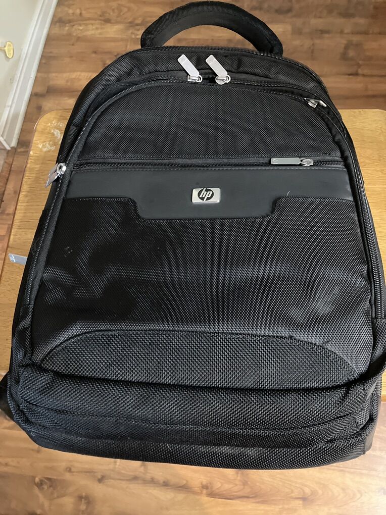 Black 17HP Backpack/Laptop Bag