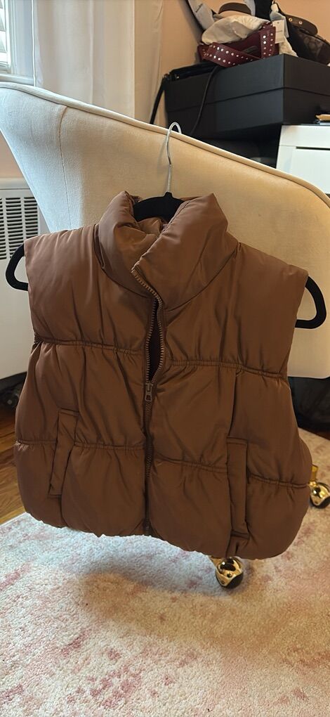 Women's Cropped Brown Vest Size M