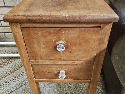 Vintage Solid Wood 2-Drawer Side Table / Nightstand – Project Piece