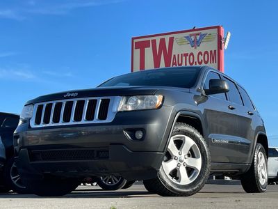 2011 JEEP GRAND CHEROKEE Laredo