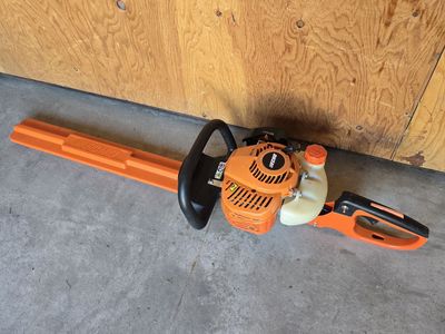 Echo HS-152 Hedger, Like New!