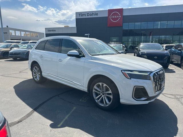 2025 Audi Q7 quattro Premium Plus 55 TFSI