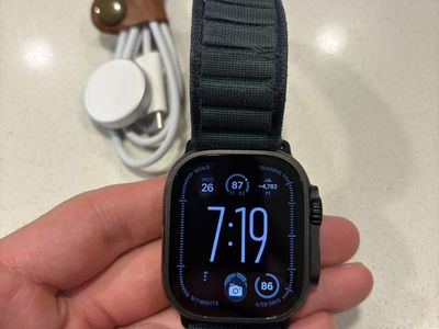 Apple Watch Ultra 2- Green Alpine Loop Band with Charging Cable