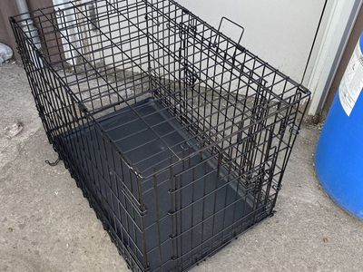 Medium size dog kennel