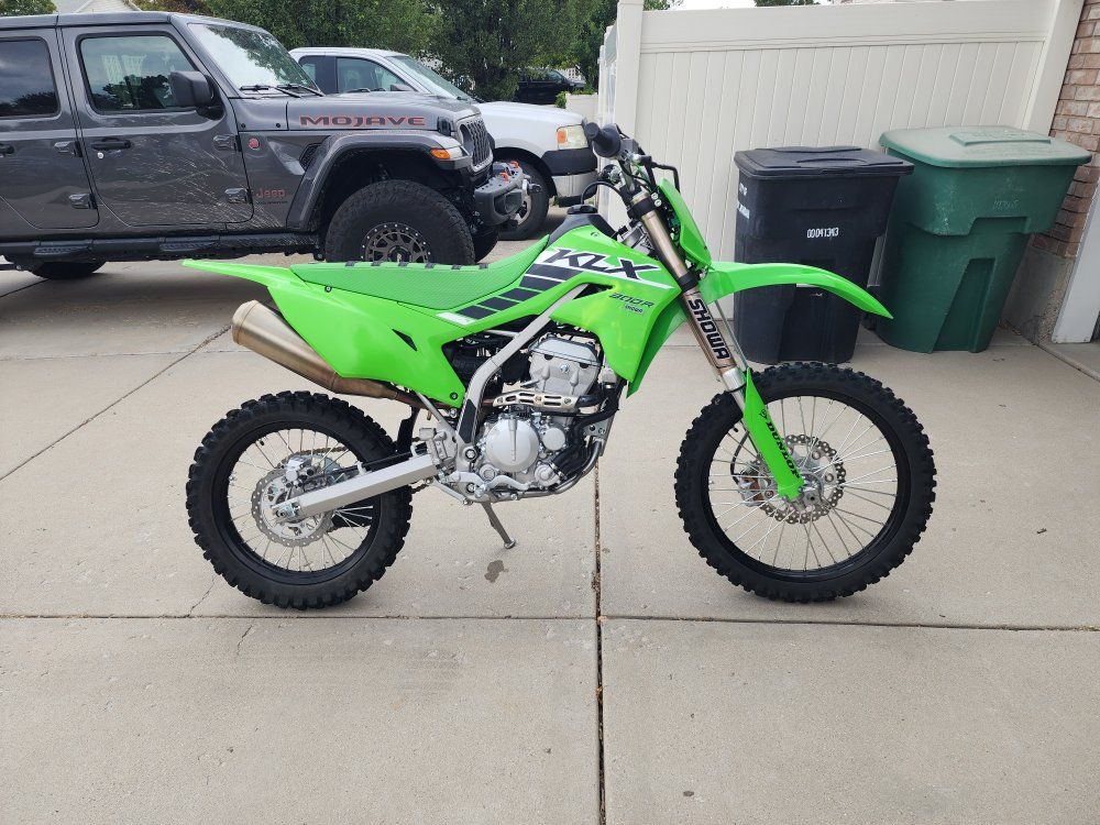 2025 KLX300R -Kawasaki Green