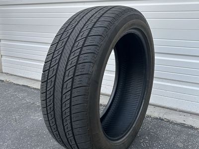 245/50R20 Tiger Paw Tire - 60%