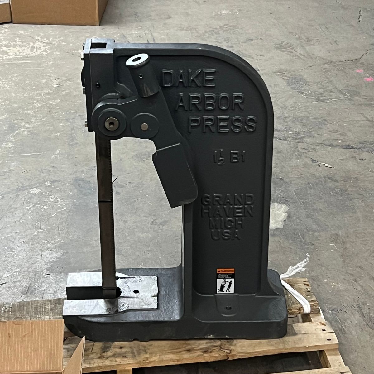 Main image 7