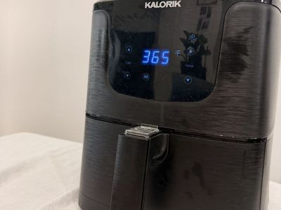 5 Qt like new Kalorik Air Fryer