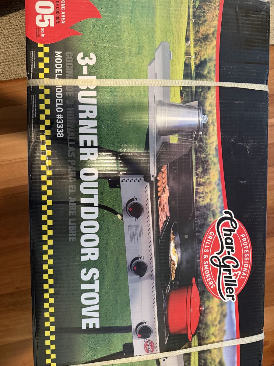 Char-Griller Professional 3-Burner Outdoor Stove Model #3338 - New in Box