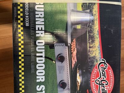 Char-Griller Professional 3-Burner Outdoor Stove Model #3338 - New in Box
