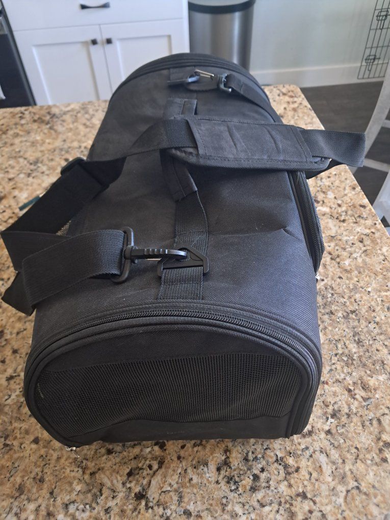 Small dog carrier