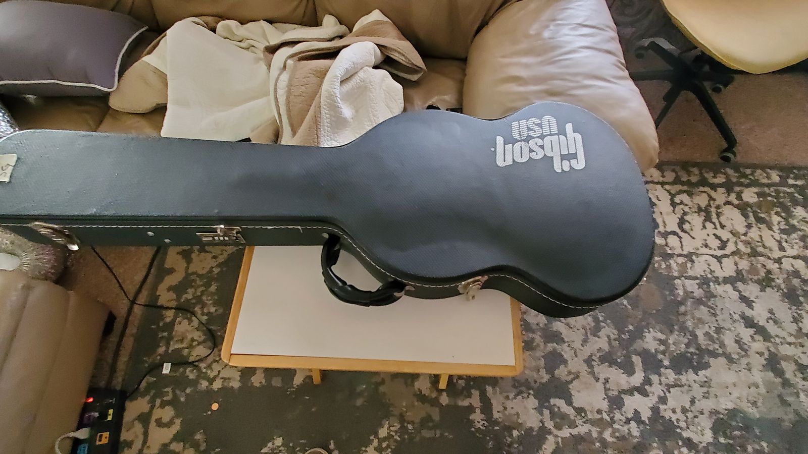 Gibson SG case