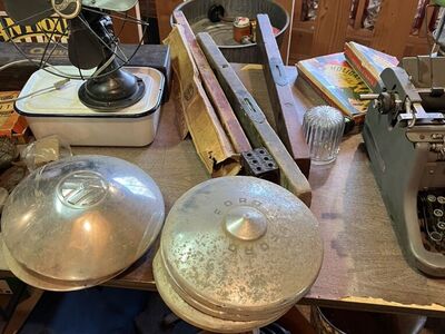 1950-1965 VW Bug Hub Caps