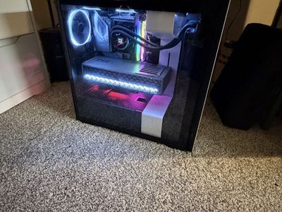 New Gaming PC Ryzen 7 9800X3D, Radeon RX 9070 XT 16GB, 32GB RAM