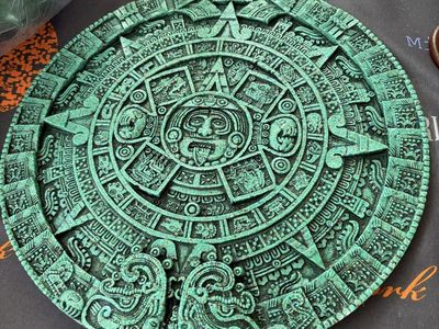 Vintage Southwestern decor Aztec Calendar Stone Mayan Sun God Wall Hanging Decor Statue