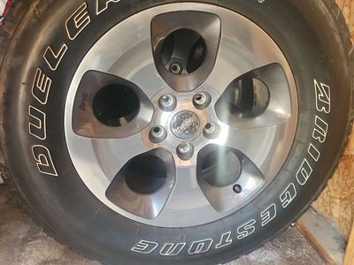 5 ea Jeep wheels & tires 255/70R18 112S M&S