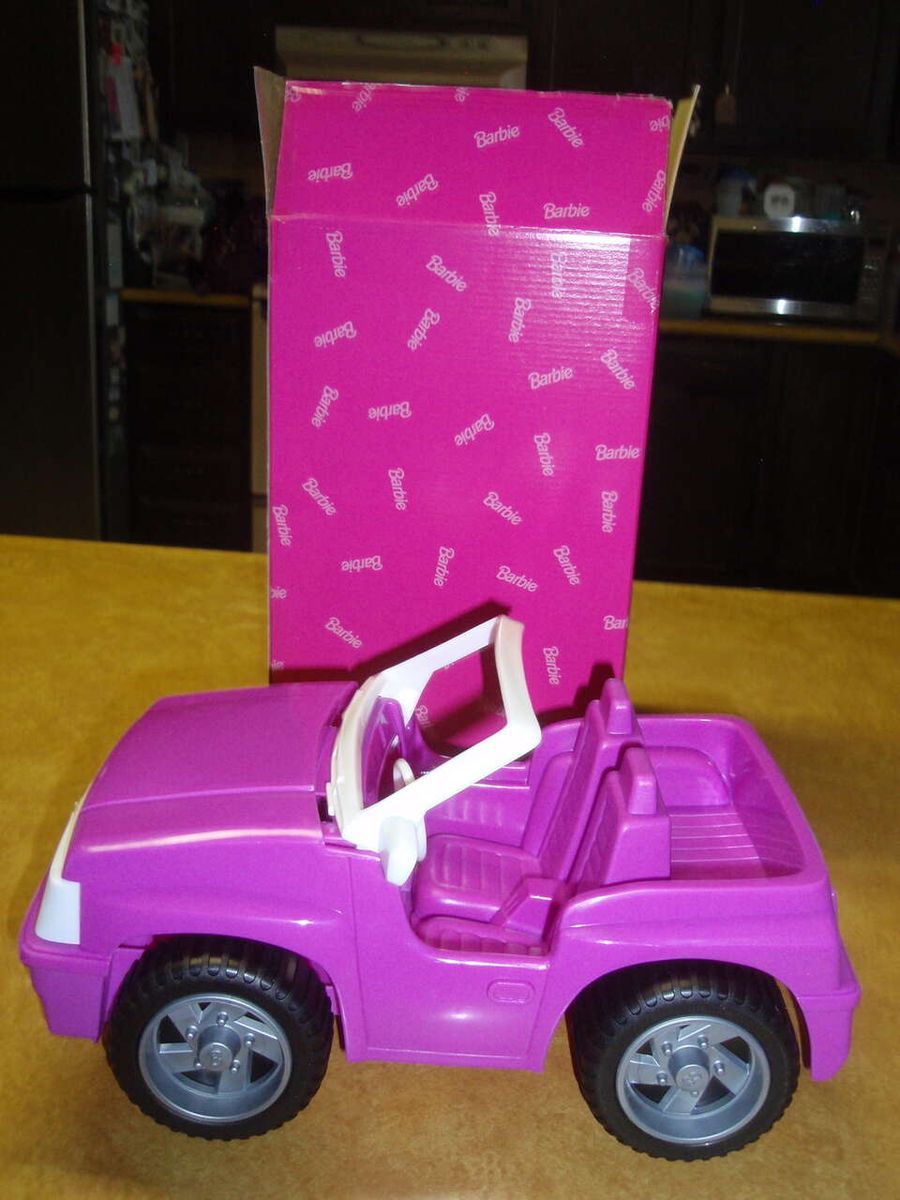 NEW Barbie sports cruiser and Barbie Thermos soft lunch kit with 10 oz Thermos Bottle