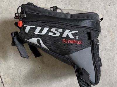 New Tusk Olympus Motorcycle Tank Bag Large
