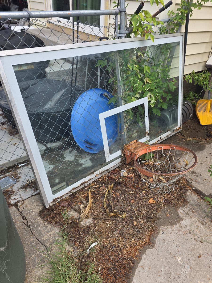 Basketball Backboard and Rim