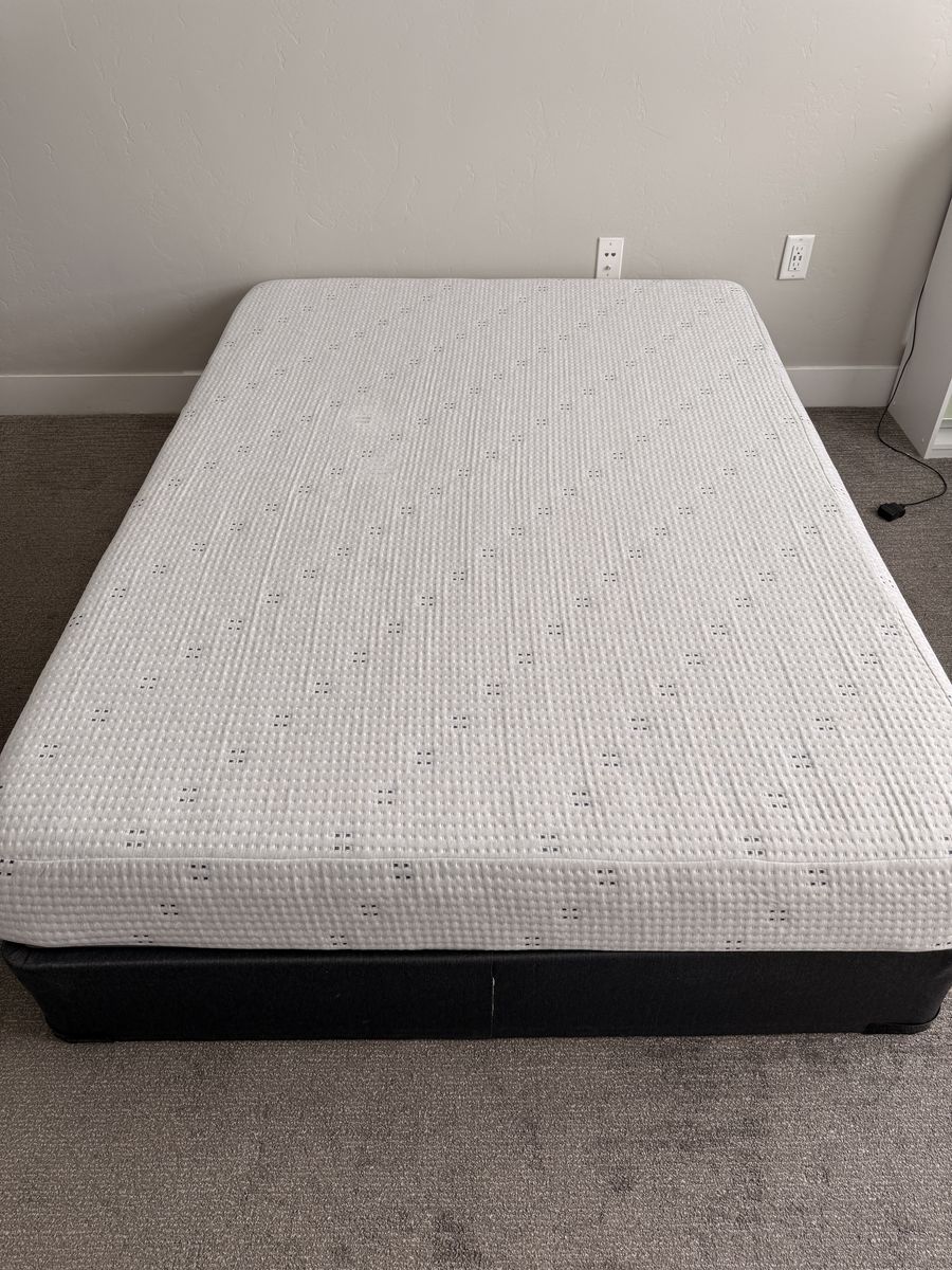Full Size Mattress with Base