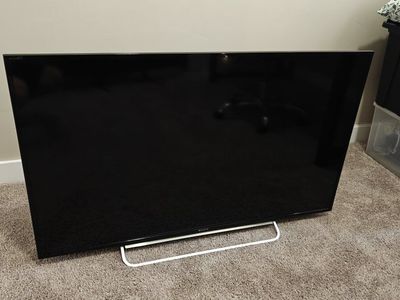 Sony 48 inch TV