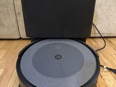 Roomba Combo i3/i5+ Robot Vacuum and Mop