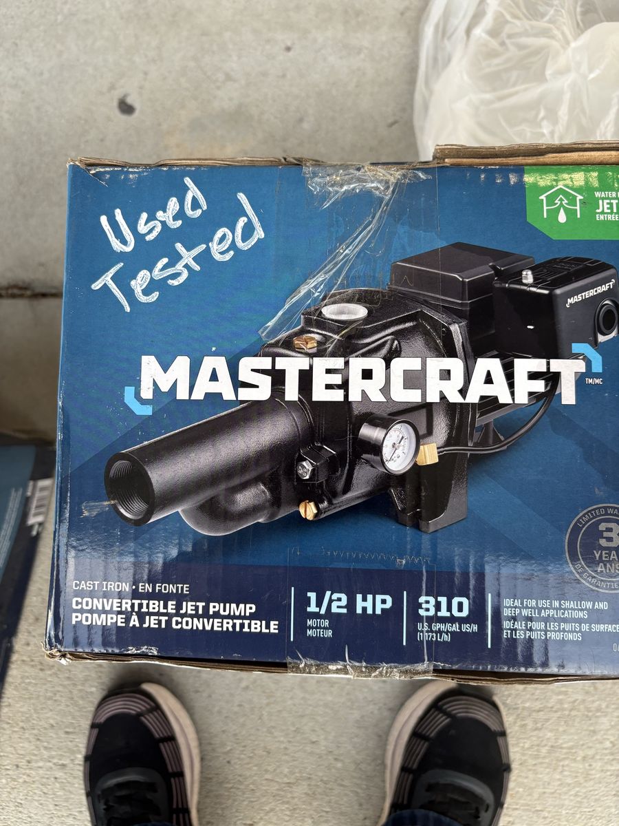 Mastercraft 1/2 HP Cast Iron Convertible Jet Pump for Shallow/Deep Well Applications