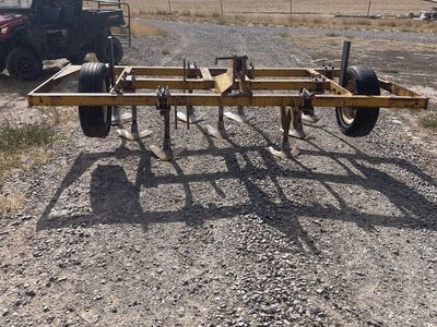 12 foot landoll chisel plow