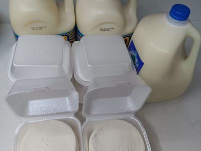 leche y queso fresco de chiva