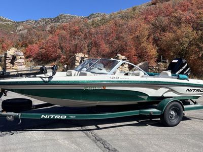 2009 Nitro 189 SS Fish and Ski