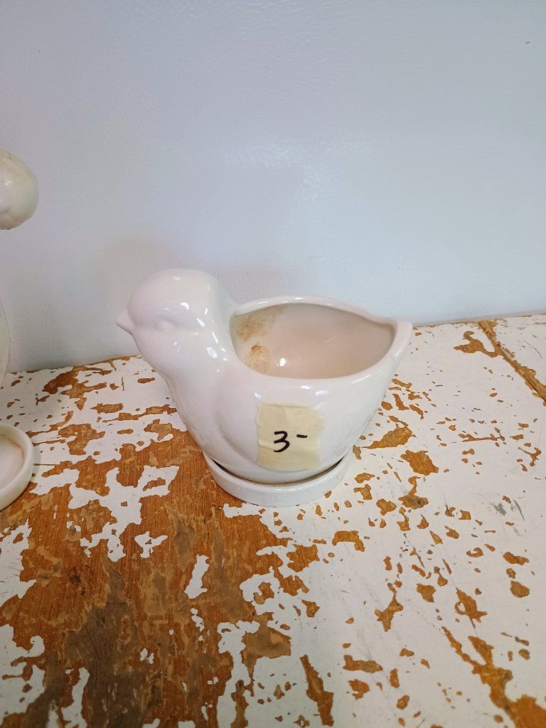 Bird plant pot. 4" size