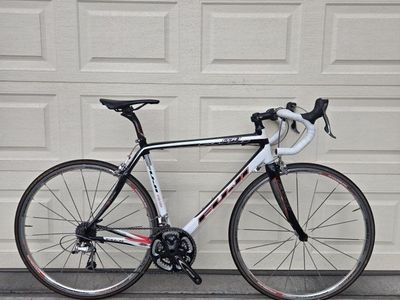 Fuji Carbon 54cm Dura Ace